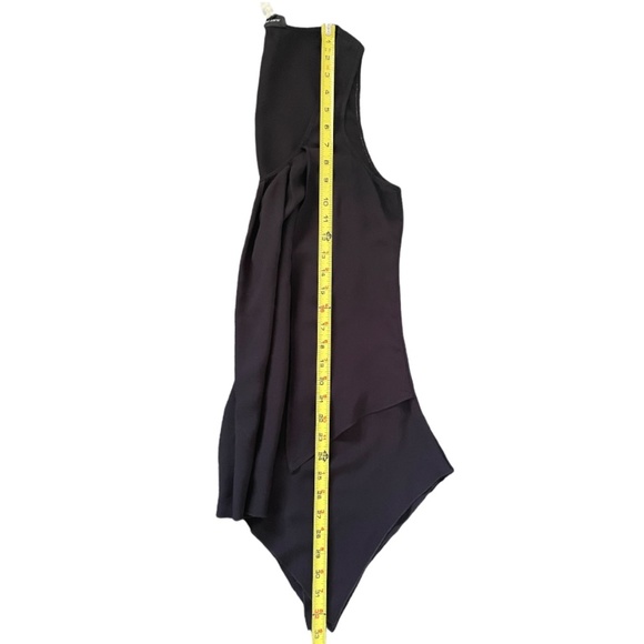 #9 Spence Sleeveless High Low Hanky Hem Flared Scoop Neck Tank - Picture 6 of 7